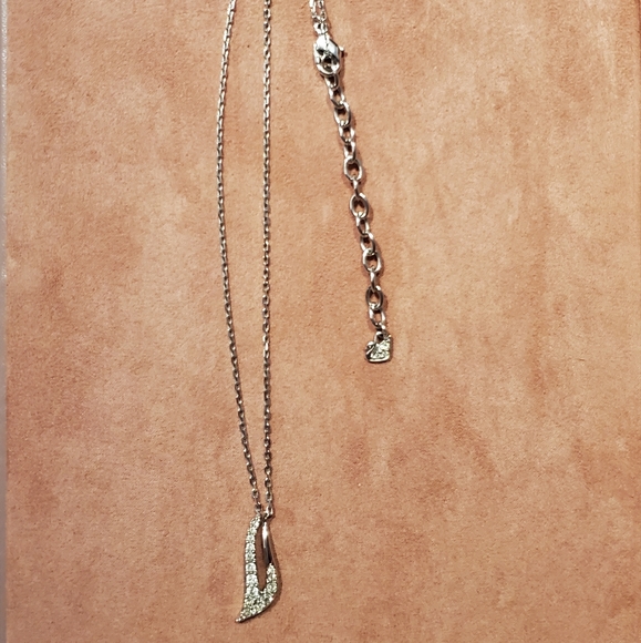 Swarovski Necklace - Picture 3 of 5